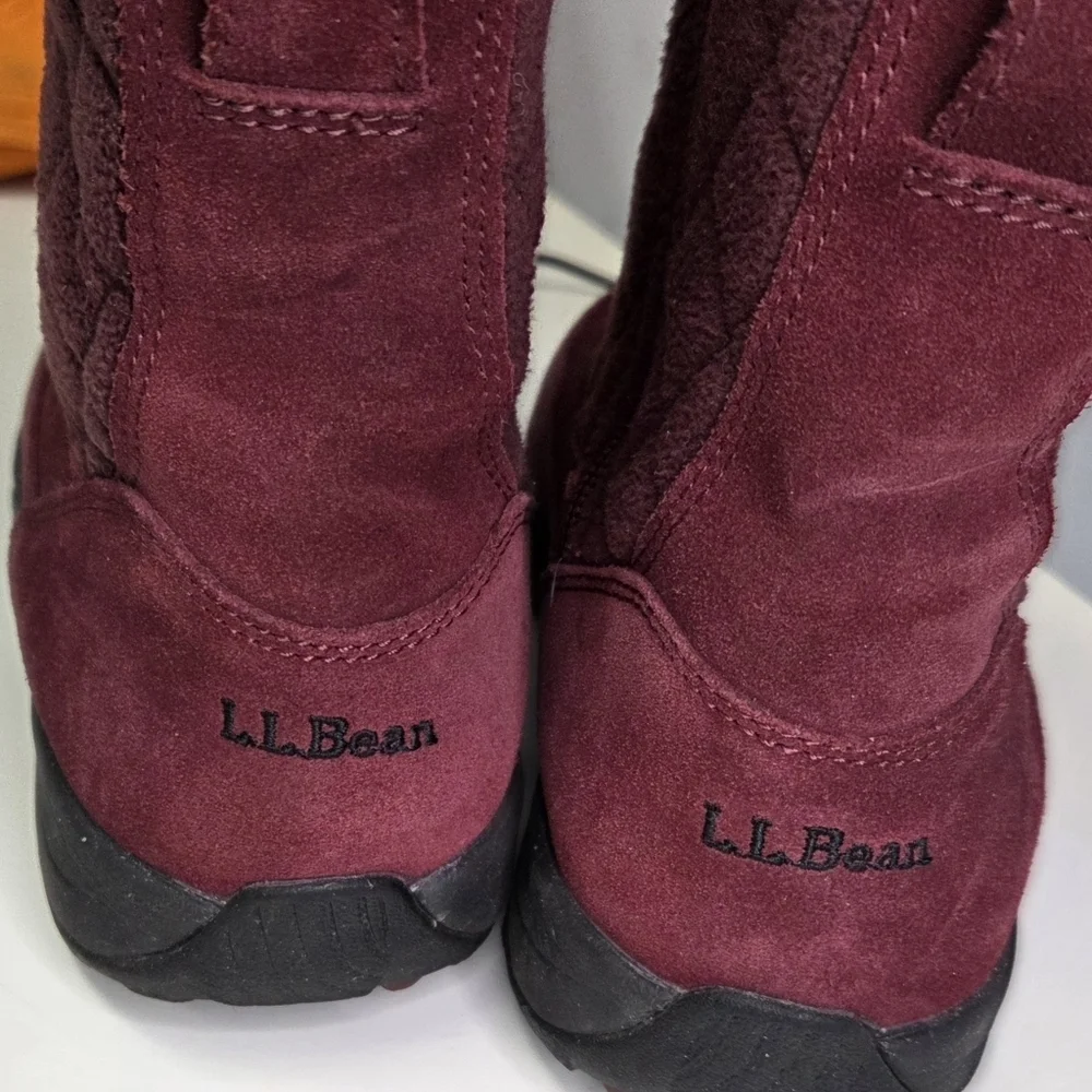 LL Bean Womens Burgundy Suede Side Zip Pull On Winter Boots Size 8.5 Wide